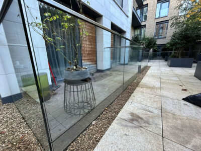 Glass balustrade company (22) Essex